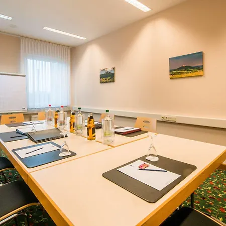 Western Erfurt-apfelstaedt 4*