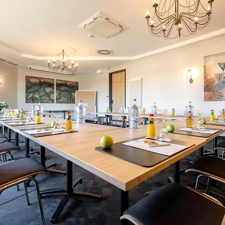 Otel Best Western Erfurt-apfelstaedt 4*